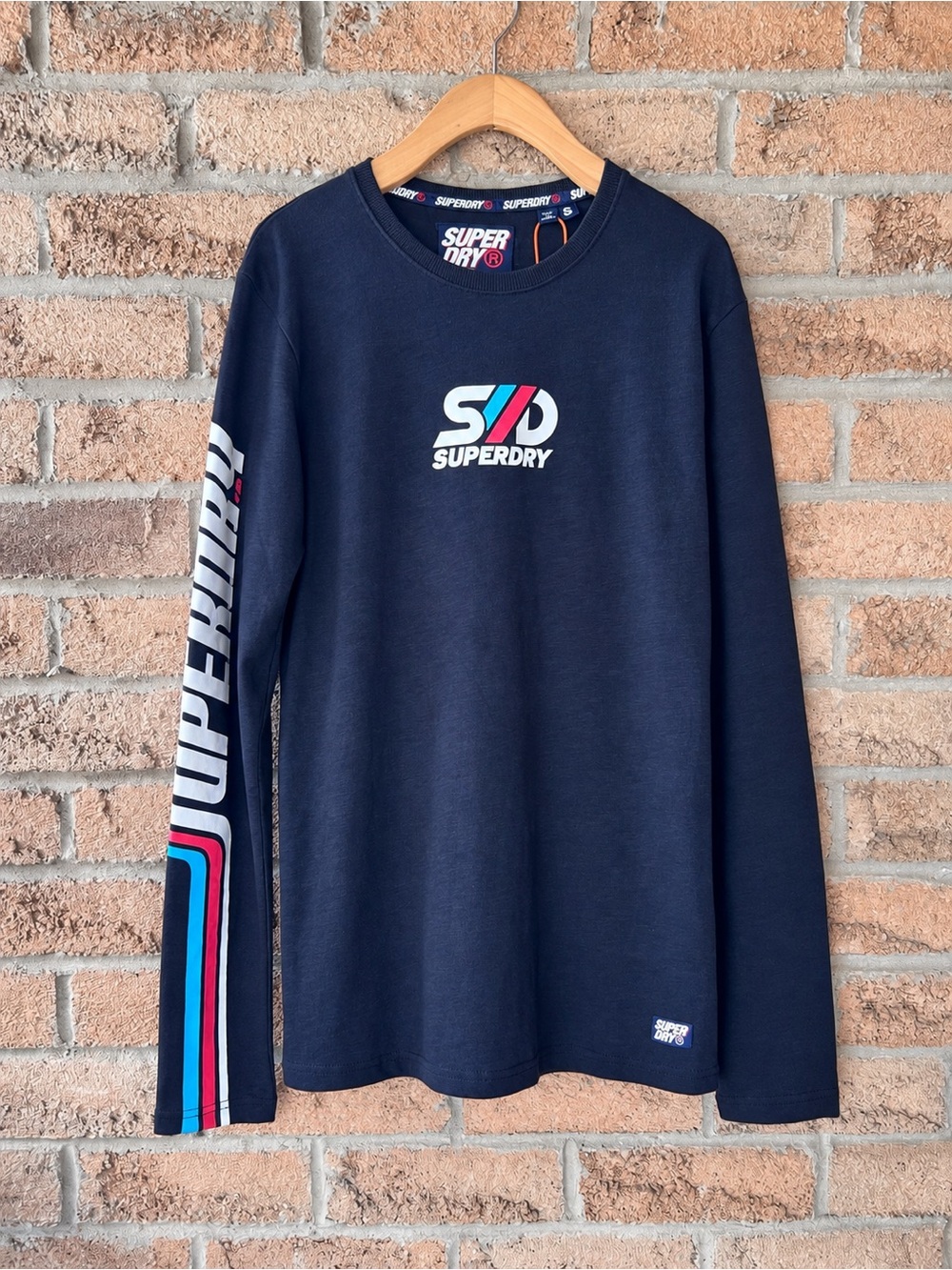 Superdry NWT 100% Cotton Long Sleeve Logo Graphic Tee Black Size Small